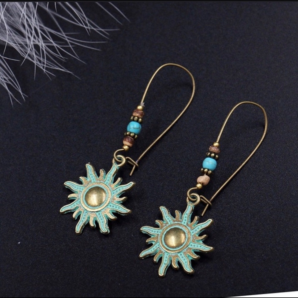 Bohemian sunburst patina wire hook dangle earring